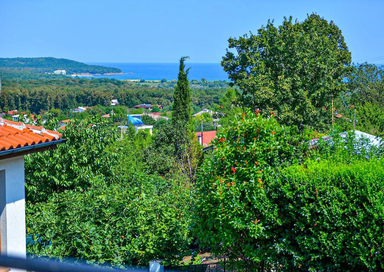 Villa Aspen Guest House Primorsko Bulgaria