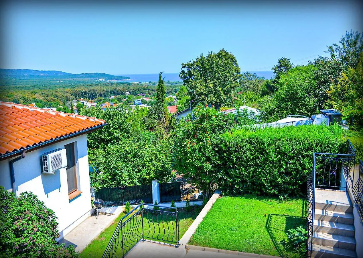 Villa Aspen Guest House Primorsko
